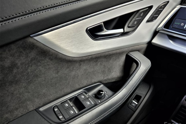 2021 Audi Q8 с пробегом 78 623 км