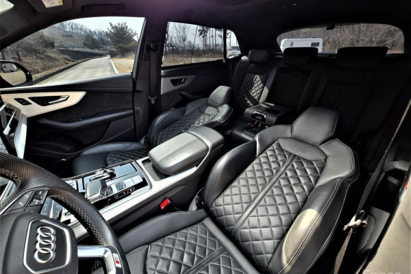 2021 Audi Q8 с пробегом 78 623 км