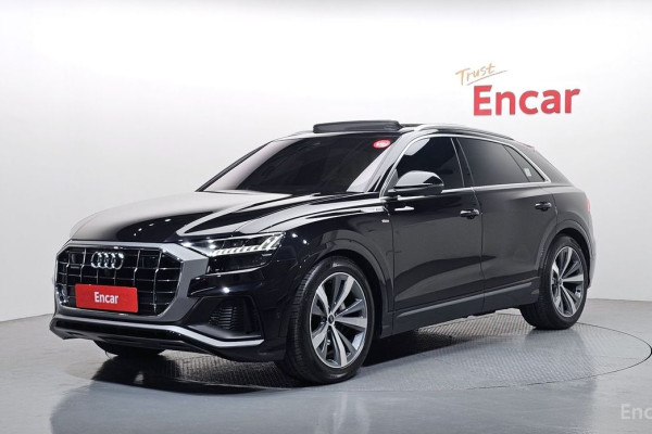 2021 Audi Q8 с пробегом 43 291 км