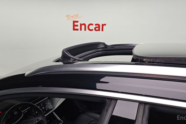 2021 Audi Q8 с пробегом 57 826 км