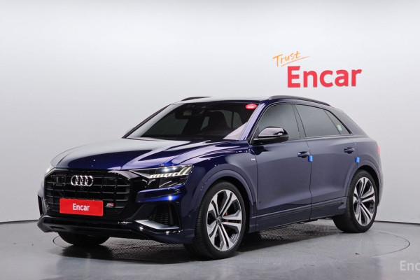 2023 Audi Q8 с пробегом 43 383 км