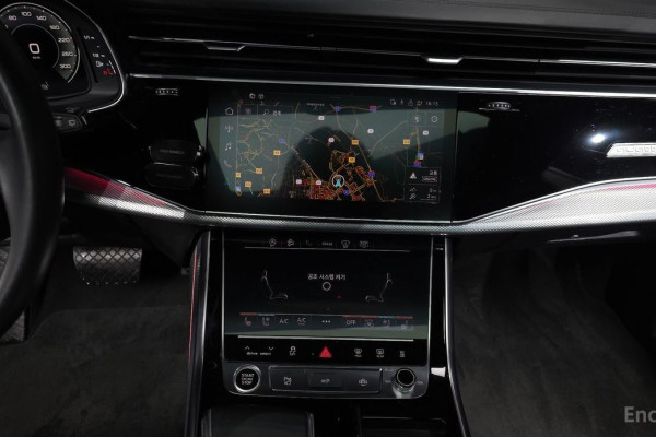 2021 Audi Q8 с пробегом 58 430 км