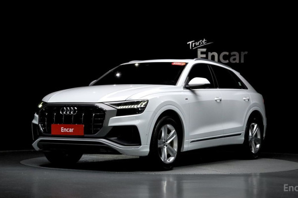 2021 Audi Q8 с пробегом 58 430 км