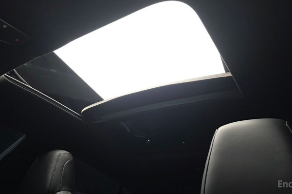 2021 Audi Q8 с пробегом 37 184 км