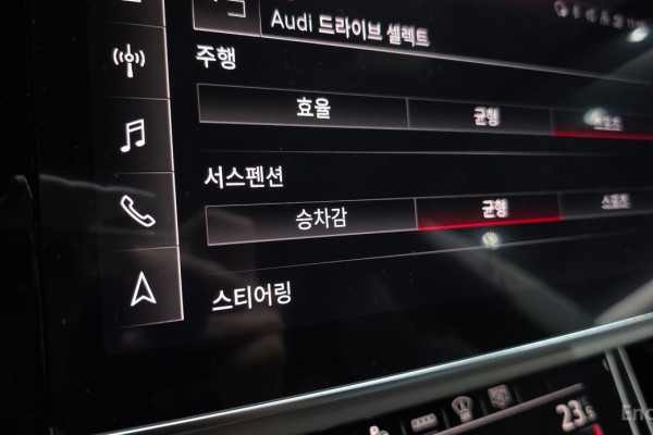 2021 Audi Q8 с пробегом 37 184 км