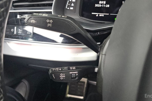 2023 Audi Q8 с пробегом 43 383 км