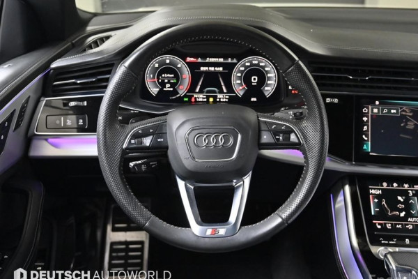 2020 Audi Q8 с пробегом 74 131 км