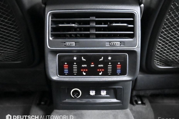 2020 Audi Q8 с пробегом 74 131 км