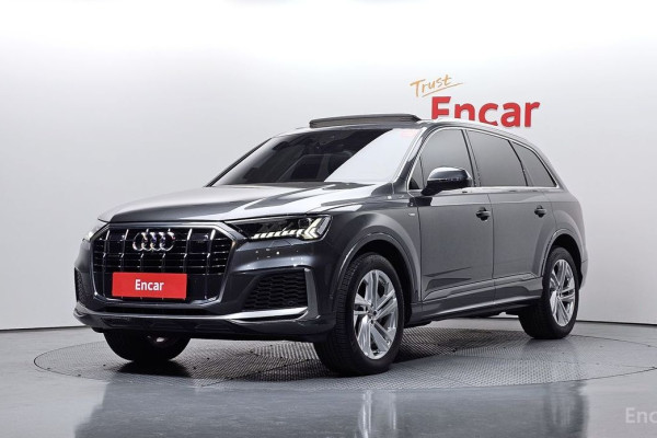 2021 Audi Q7 с пробегом 35 005 км