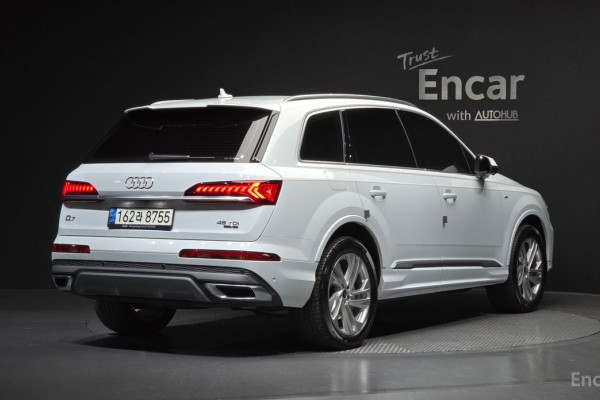 2021 Audi Q7 с пробегом 67 144 км