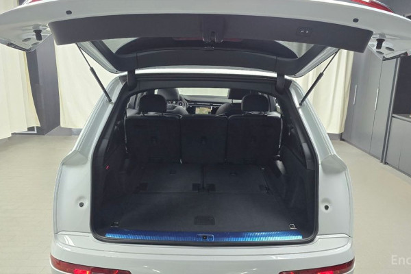 2021 Audi Q7 с пробегом 67 144 км