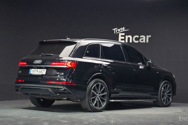 2021 Audi Q7 с пробегом 133 135 км