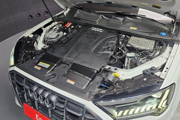 2021 Audi Q7 с пробегом 105 284 км