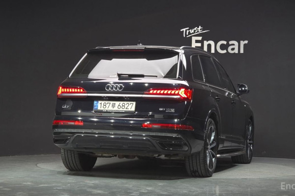 2021 Audi Q7 с пробегом 133 135 км