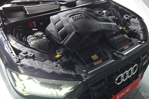 2021 Audi Q7 с пробегом 133 135 км