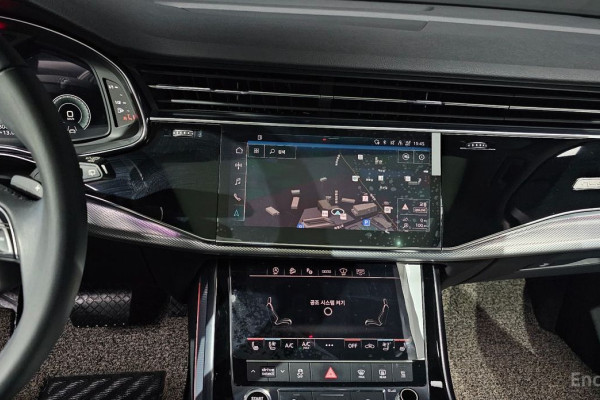 2021 Audi Q7 с пробегом 105 284 км