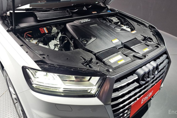 2019 Audi Q7 с пробегом 79 297 км