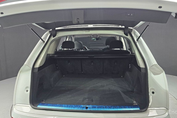 2021 Audi Q7 с пробегом 105 284 км