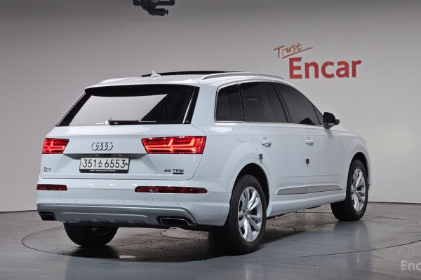 2019 Audi Q7 с пробегом 27 768 км