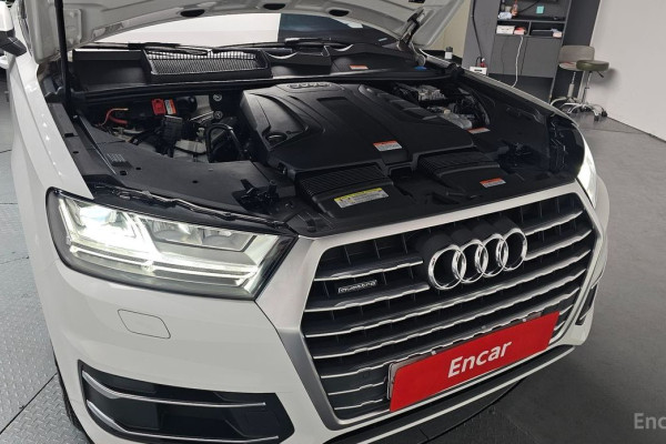 2019 Audi Q7 с пробегом 27 768 км