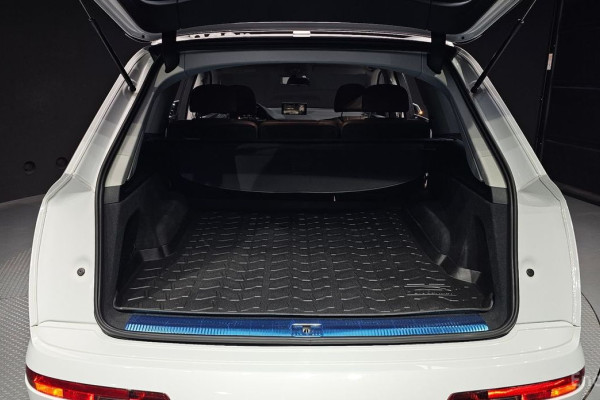 2019 Audi Q7 с пробегом 79 297 км