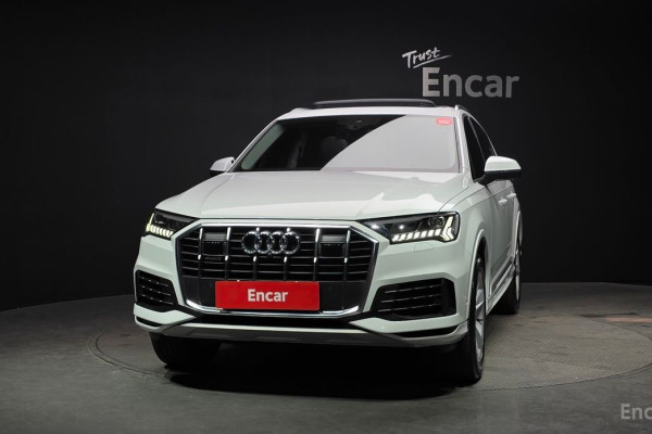 2020 Audi Q7 с пробегом 76 530 км