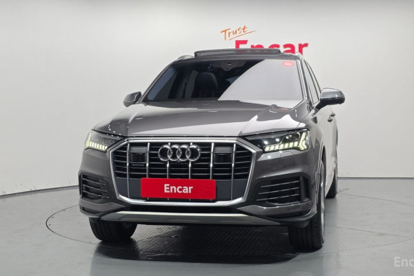 2021 Audi Q7 с пробегом 29 471 км