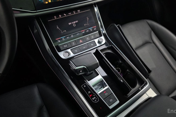 2021 Audi Q7 с пробегом 29 471 км