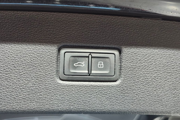 2020 Audi Q7 с пробегом 116 181 км