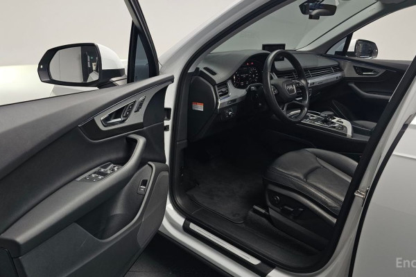 2019 Audi Q7 с пробегом 27 768 км