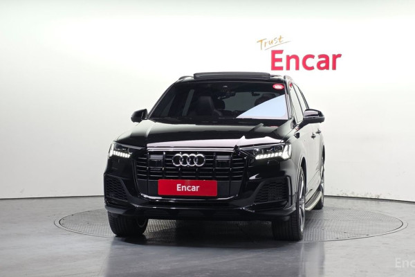 2023 Audi Q7 с пробегом 56 750 км