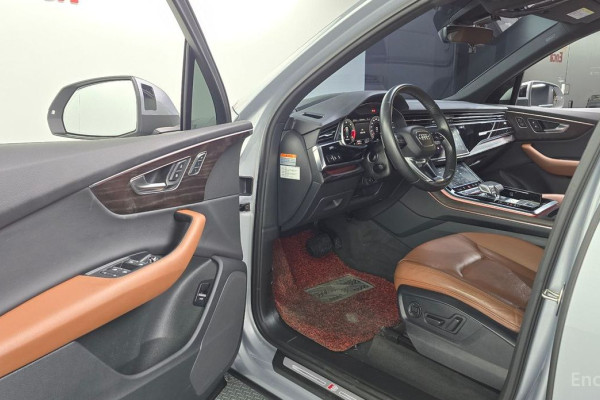 2021 Audi Q7 с пробегом 92 507 км