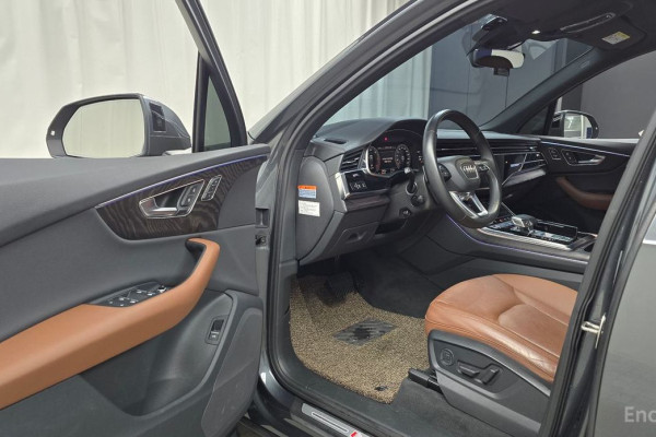 2021 Audi Q7 с пробегом 96 633 км