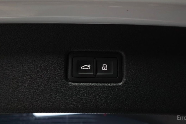 2020 Audi Q7 с пробегом 76 530 км