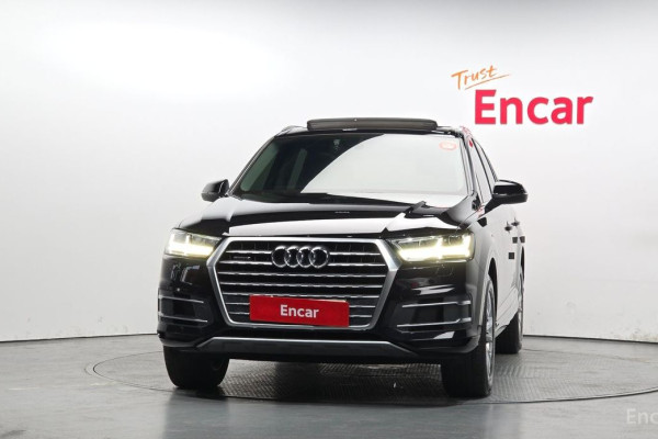 2019 Audi Q7 с пробегом 132 370 км