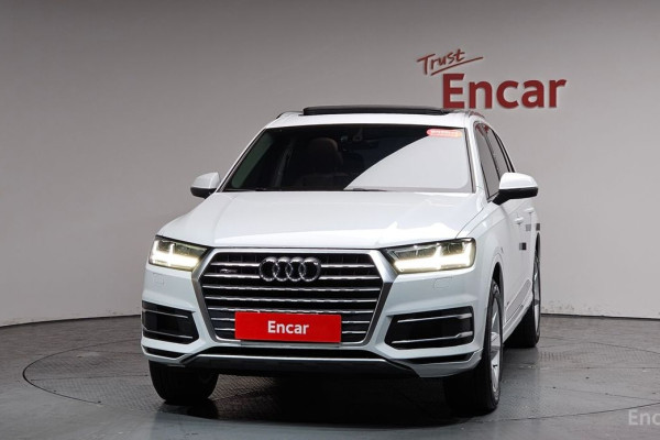 2019 Audi Q7 с пробегом 83 241 км