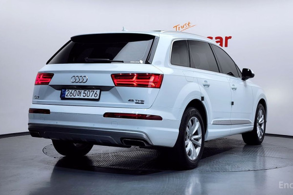 2019 Audi Q7 с пробегом 145 456 км