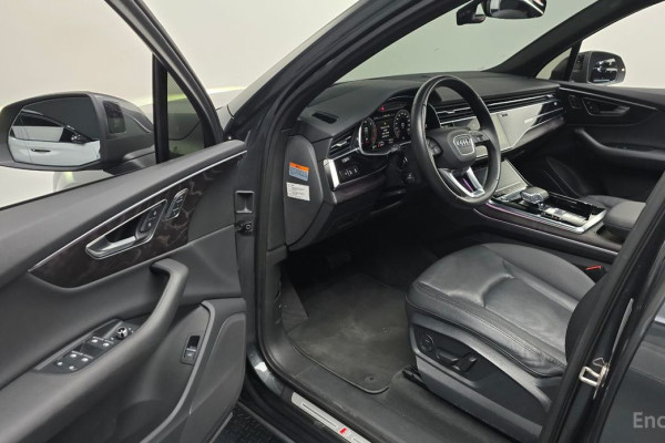 2022 Audi Q7 с пробегом 51 718 км