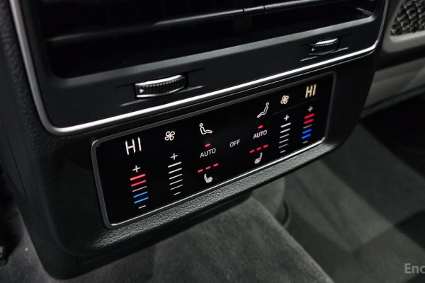 2022 Audi Q7 с пробегом 147 687 км