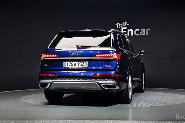 2021 Audi Q7 с пробегом 73 253 км