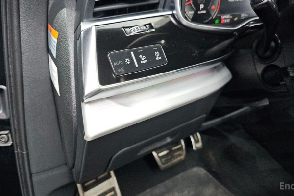 2022 Audi Q7 с пробегом 147 687 км