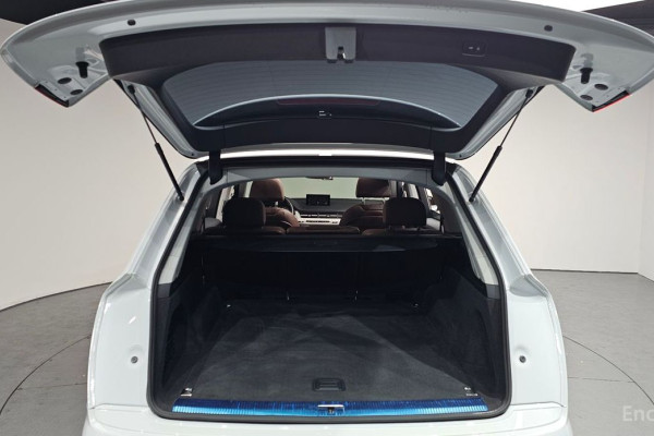 2019 Audi Q7 с пробегом 83 241 км