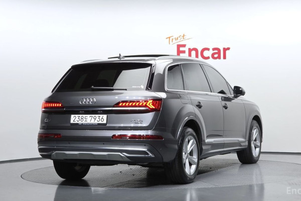 2021 Audi Q7 с пробегом 49 749 км