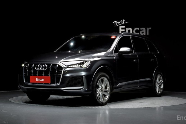 2021 Audi Q7 с пробегом 41 946 км