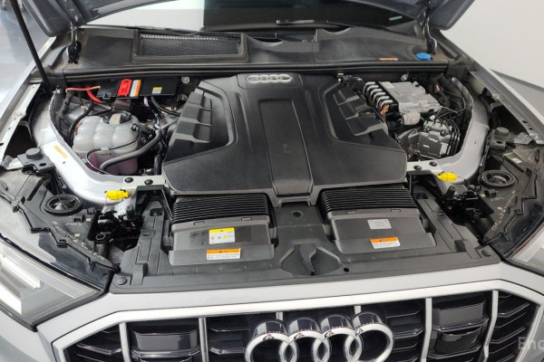 2022 Audi Q7 с пробегом 45 635 км