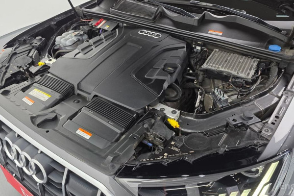 2021 Audi Q7 с пробегом 49 749 км