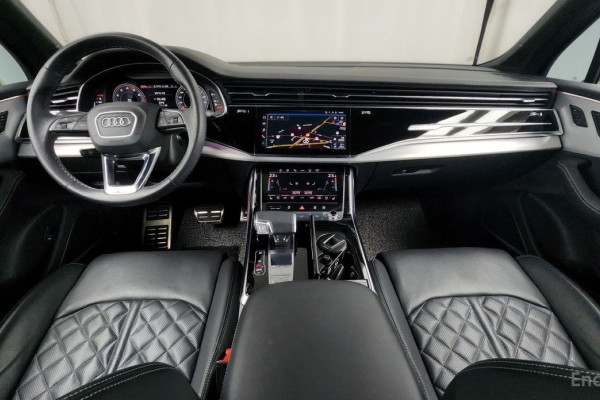 2023 Audi Q7 с пробегом 42 752 км