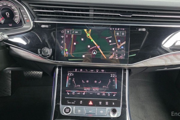 2021 Audi Q7 с пробегом 33 182 км