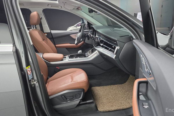 2021 Audi Q7 с пробегом 49 749 км