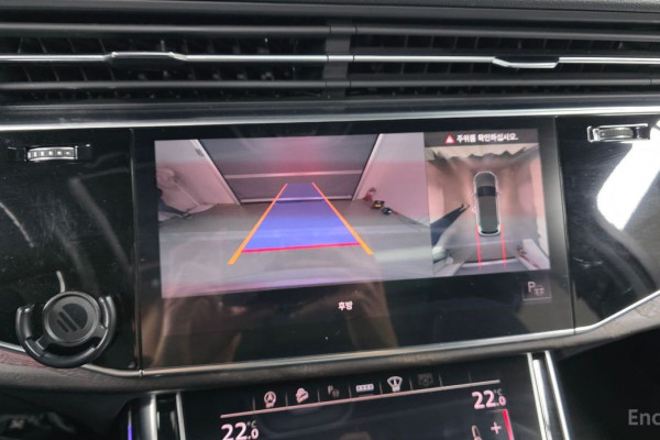 2021 Audi Q7 с пробегом 33 182 км